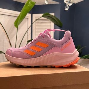 NWT - Adidas Trailrider Terrex Trail Running Shoes 8.5 Women’s